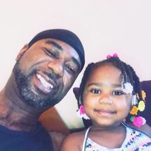 Meet your Posher, Derrick